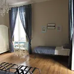 Speranzella Oda ve Kahvaltı 4*