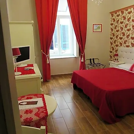 Speranzella Frühstückspension 4*